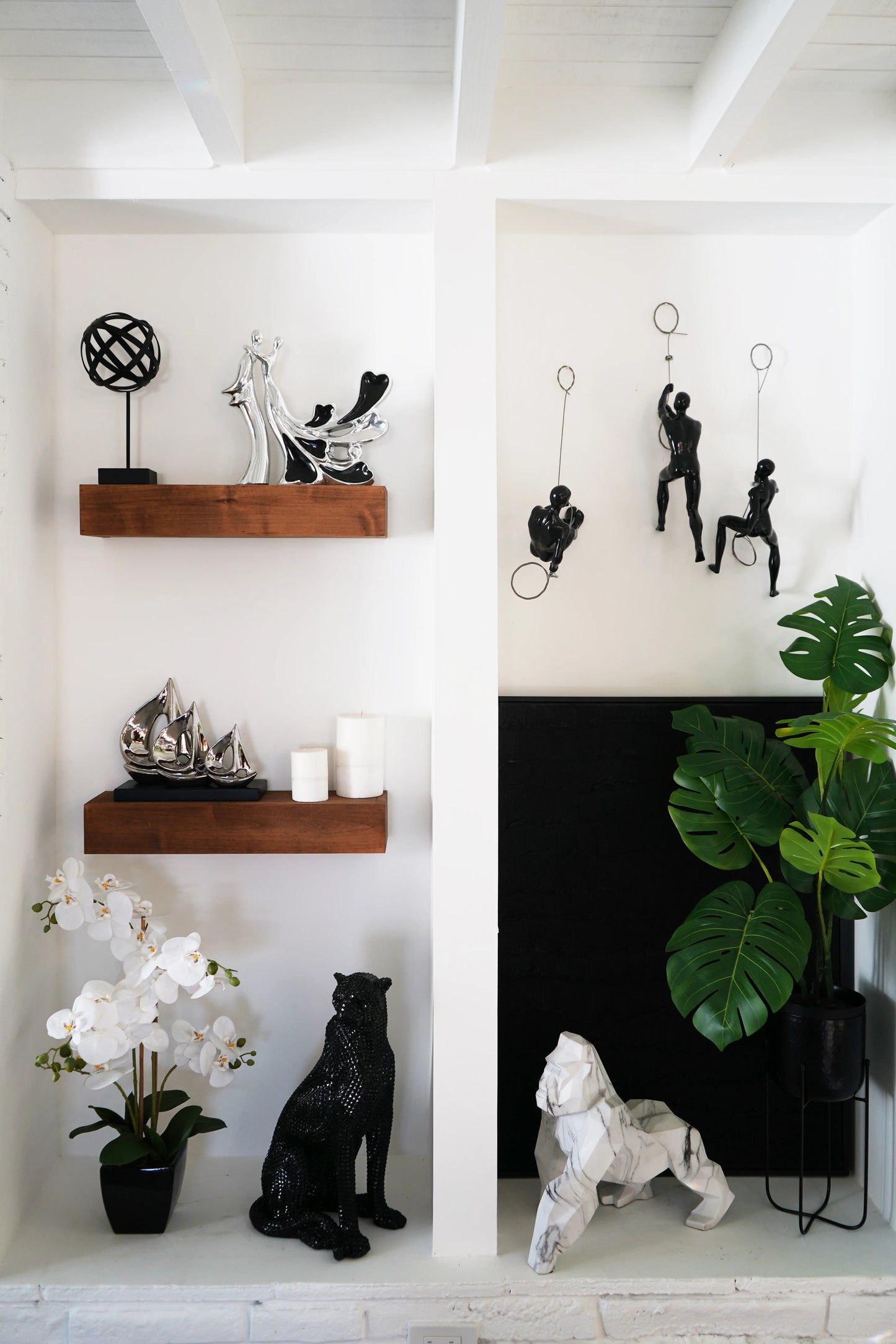 3-Piece Wall Climber Sculpture Set