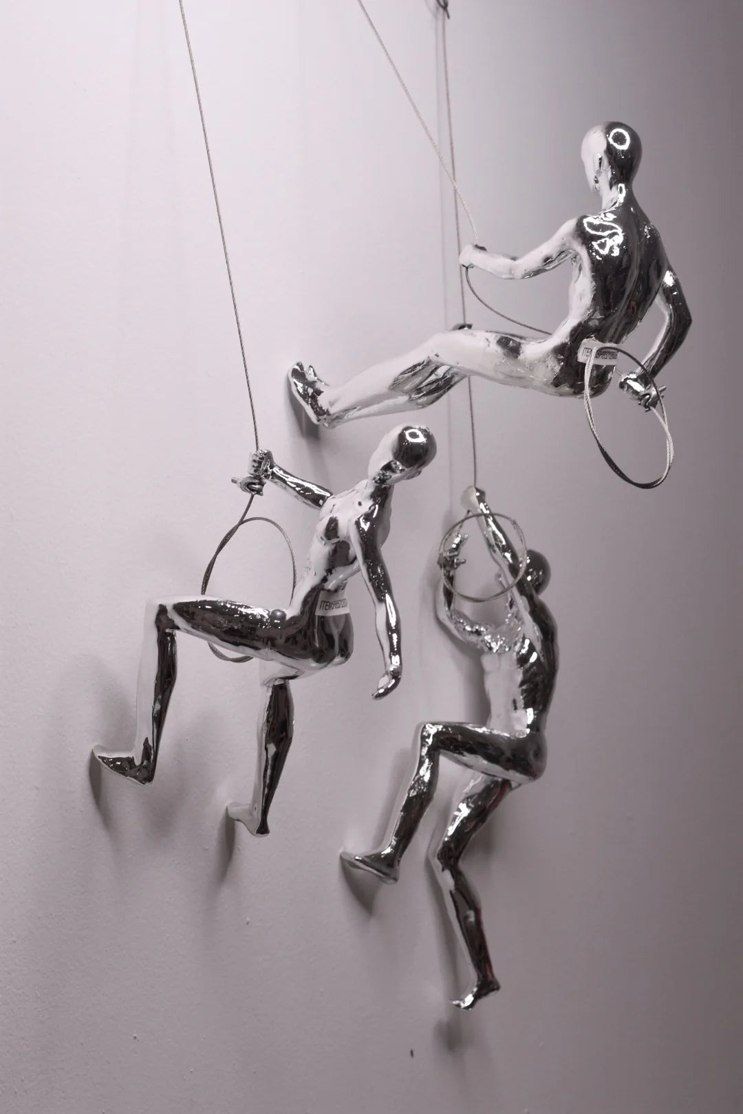 3-Piece Wall Climber Sculpture Set