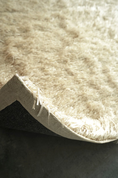 LushShag Area Rug – 5' x 7'